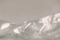 Bottiglie di plastica sostenibili